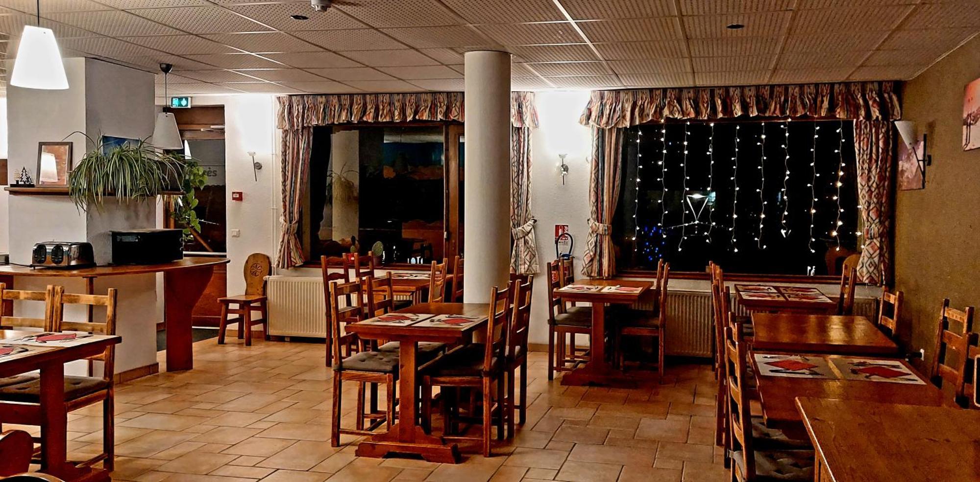 Hotel Les Bruyeres Alpe d'Huez Exteriör bild