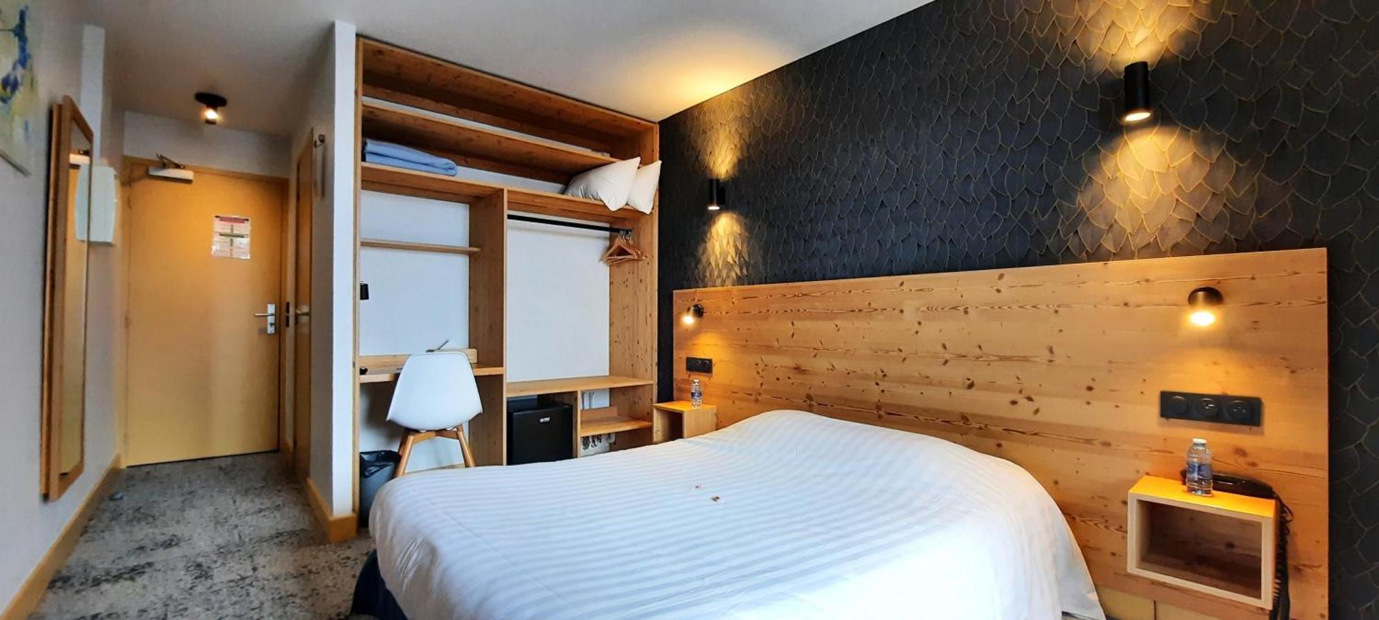 Hotel Les Bruyeres Alpe d'Huez Exteriör bild